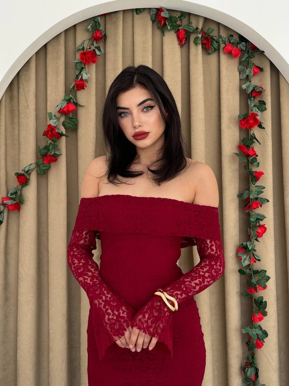 ARYA MADONNA YAKA DANTEL BALIK ELBİSE-BORDO