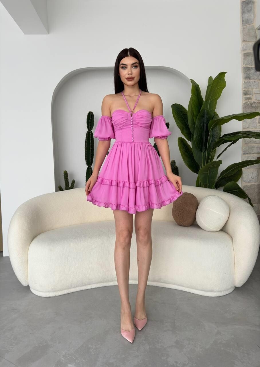 TASARIM KALP YAKA SATEN DOKUMA VOLANLI MİNİ ELBİSE-PEMBE