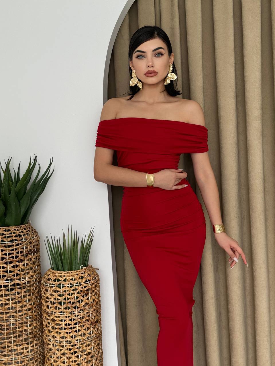 SANDY KUMAŞ MADONNA YAKA ELBİSE- KIRMIZI