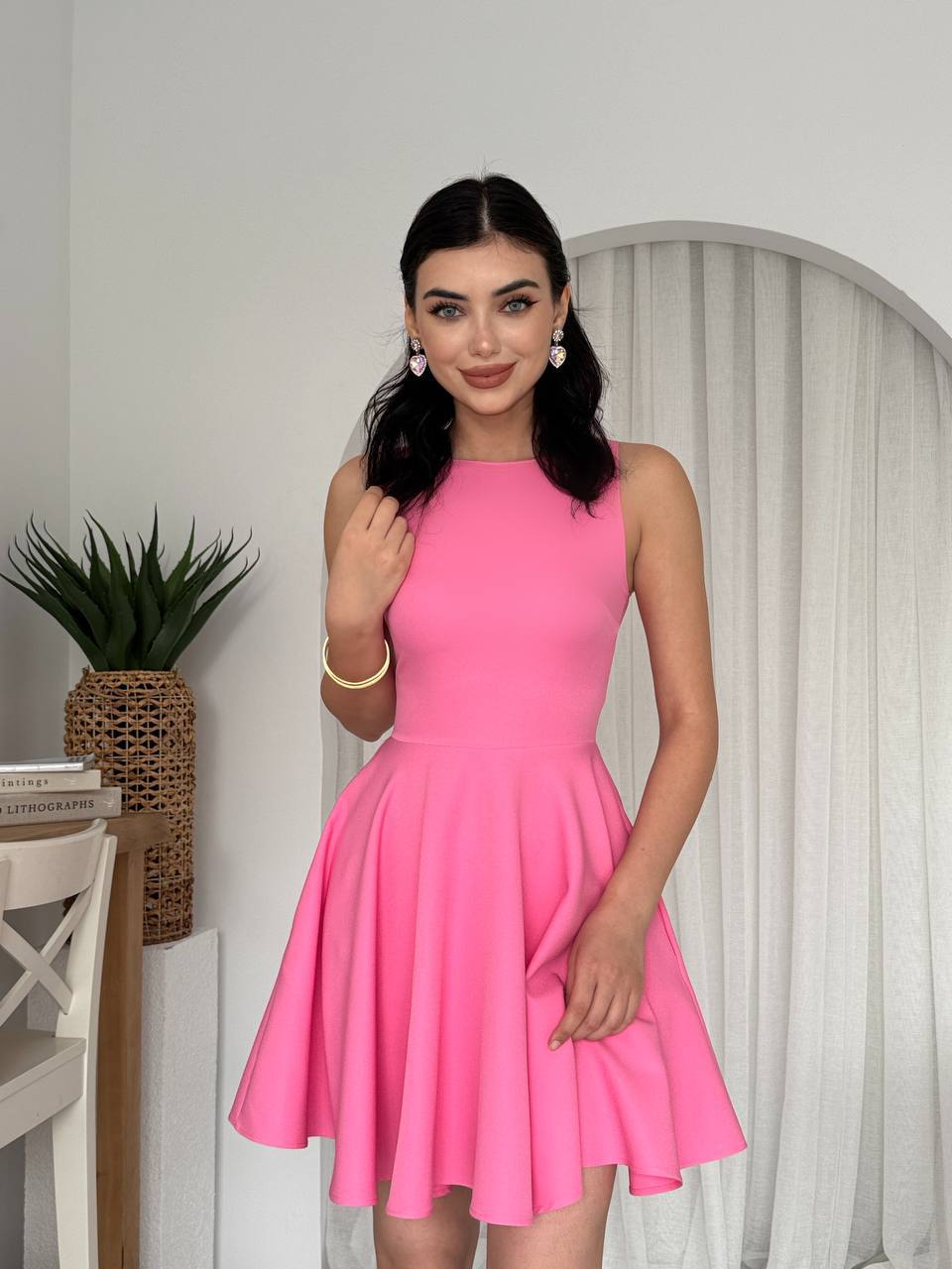 CEP DETAYLI VOLANLI MİNİ KLOŞ ELBİSE-PEMBE