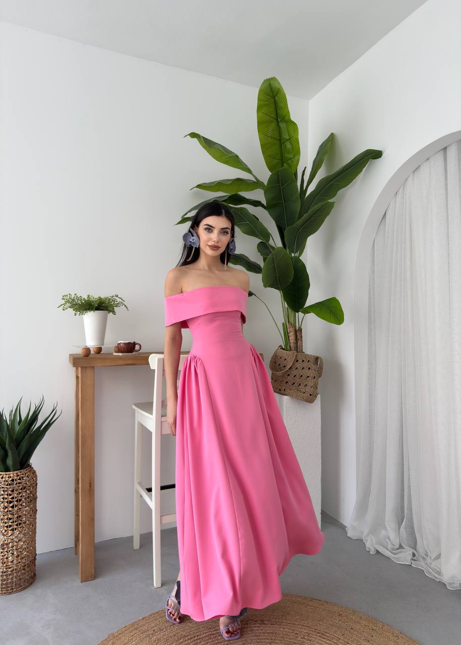 ATLAS KUMAŞ STRAPLEZ KLOŞ PİLELİ ELBİSE-PEMBE